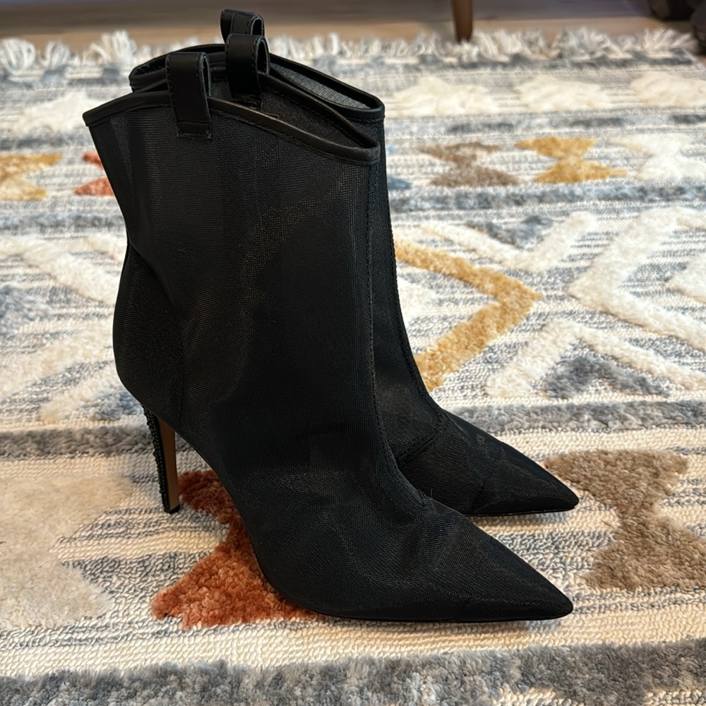 Karl Lagerfeld Paris Clea Pointed Toe Stiletto Booties Black Size 8 NWOT